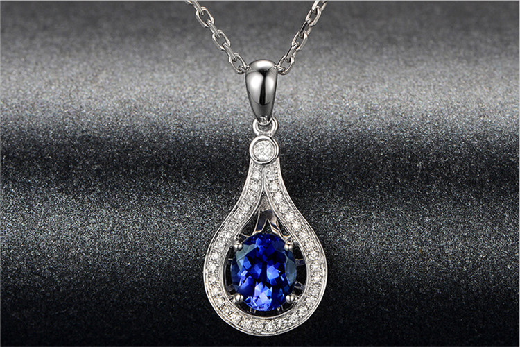 米萊珠寶白18K金1.03克拉求婚鉆石項鏈 見證永恒誓約的璀璨信物